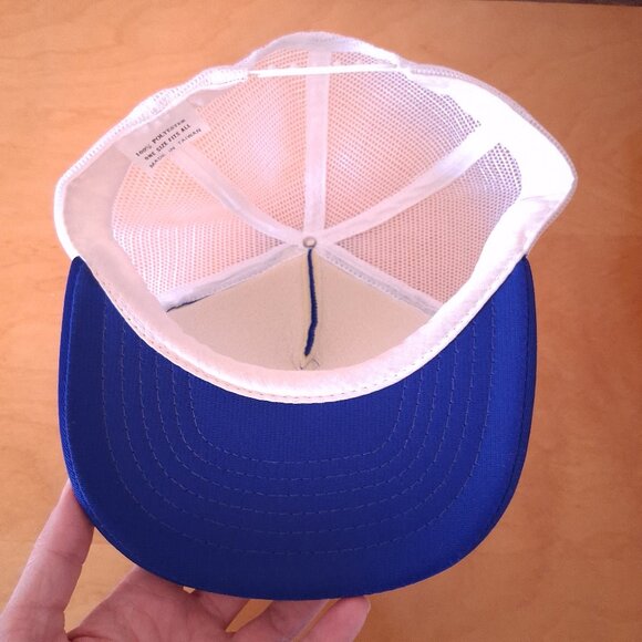 Vintage 1980s Made in Taiwan Quebec Blue & White Trucker Hat Snapback - Picture 8 of 11